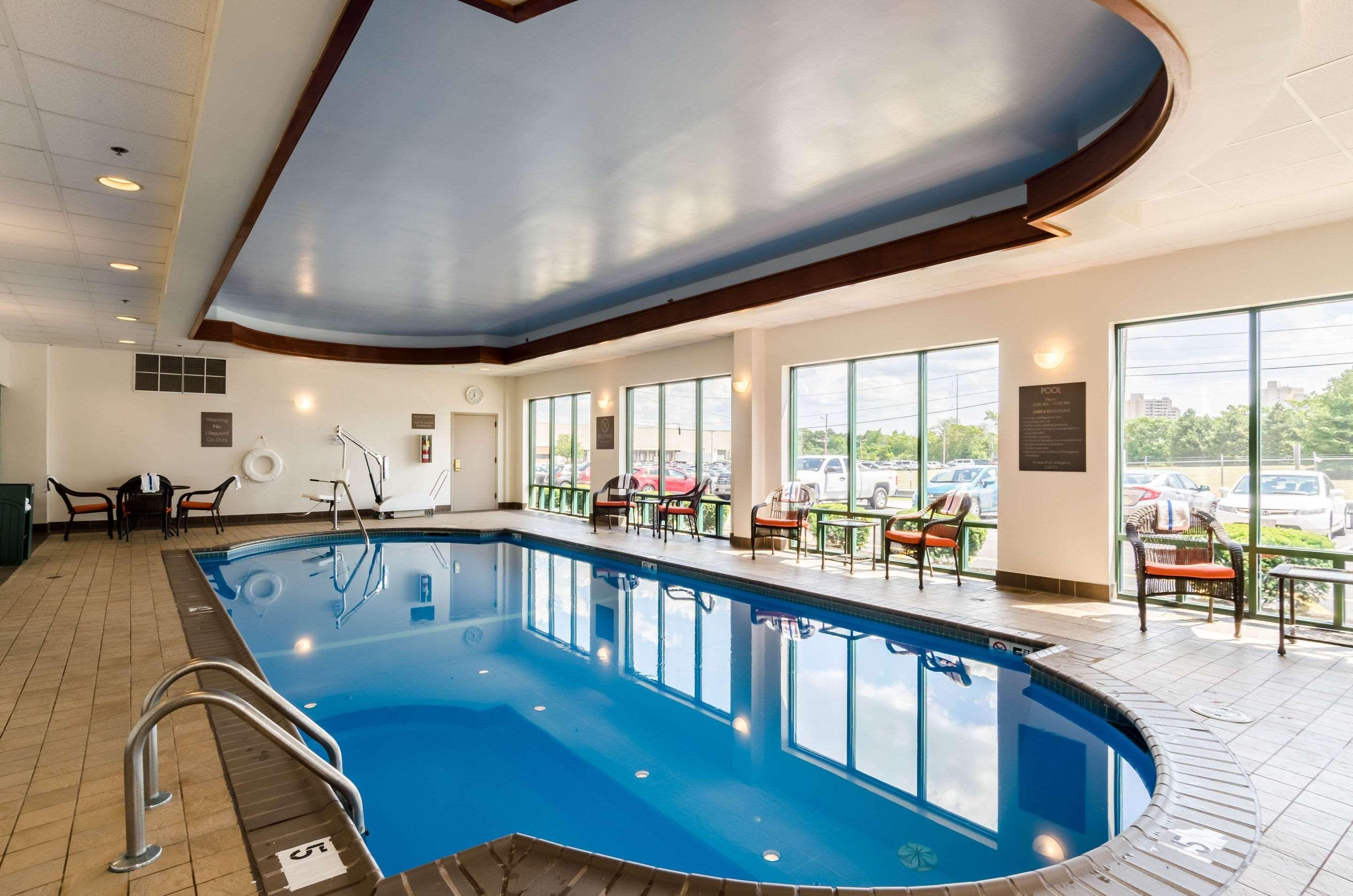 Hotel Comfort & Logan International Airport