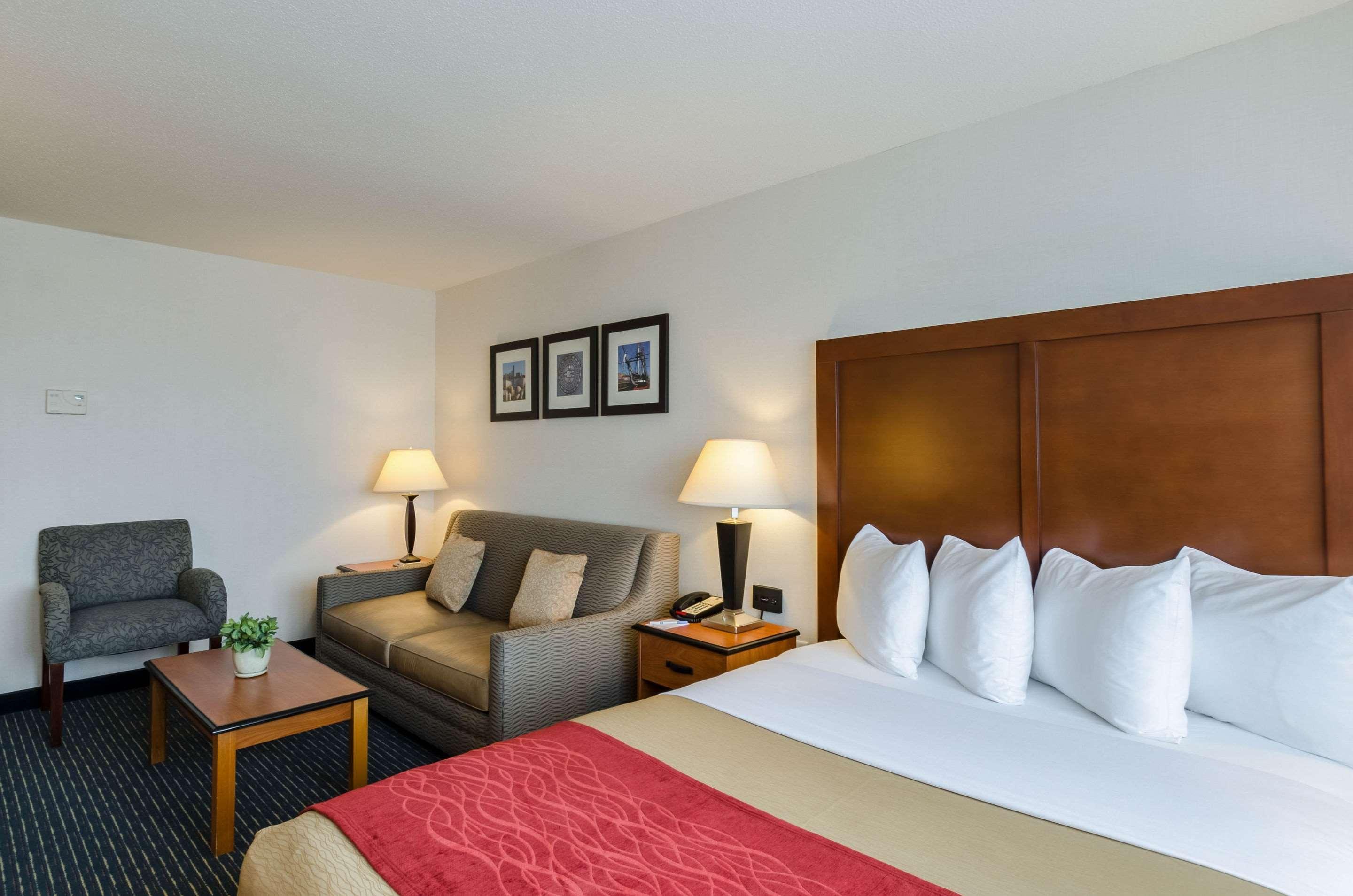 Comfort & Logan International Airport Hotel