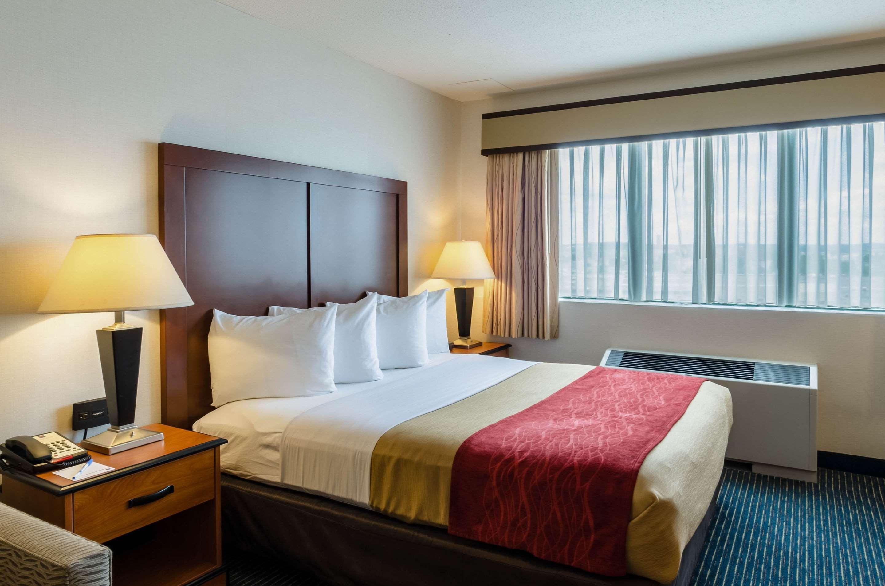 Comfort & Logan International Airport 3* Revere