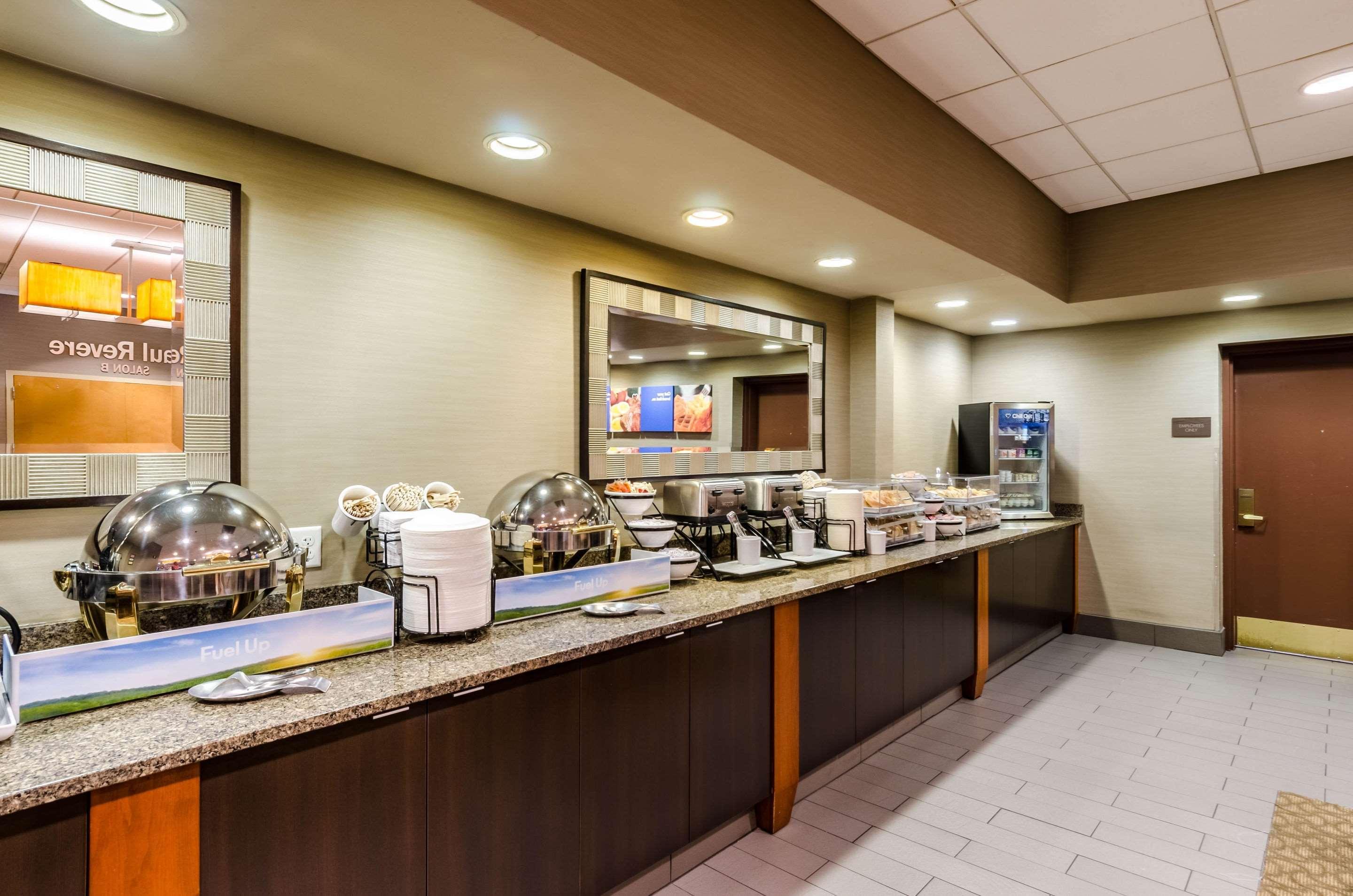 Hotel Comfort & Logan International Airport Revere