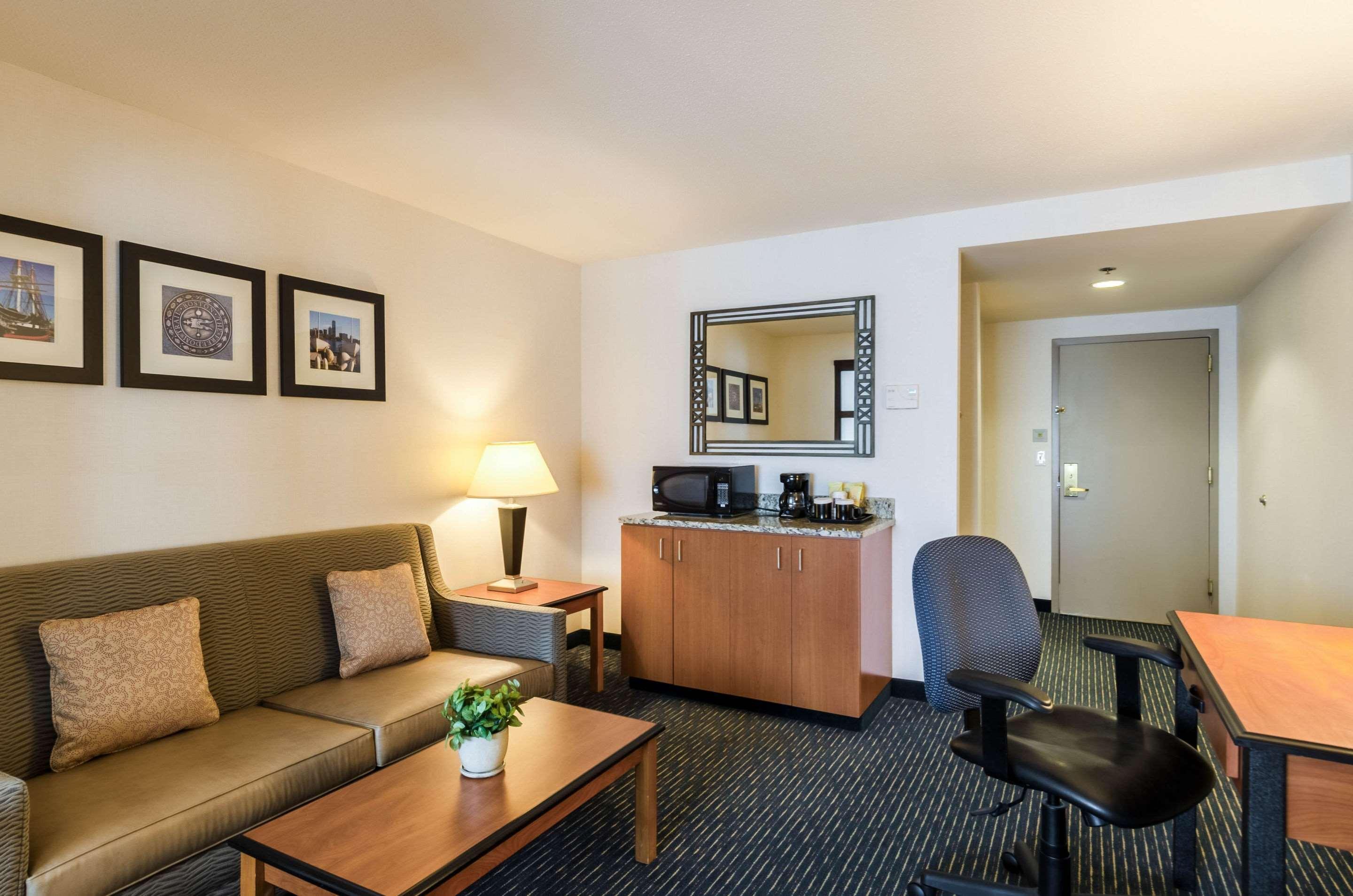 Comfort & Logan International Airport
