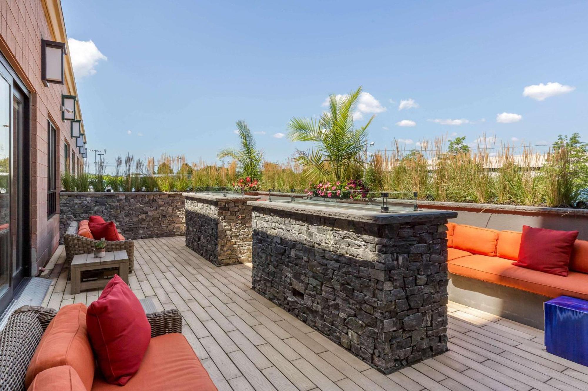 Comfort & Logan International Airport Hotel Revere