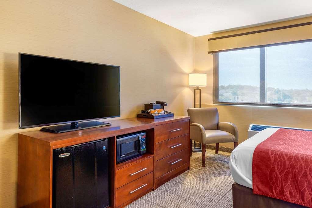 Comfort & Logan International Airport 3* Revere